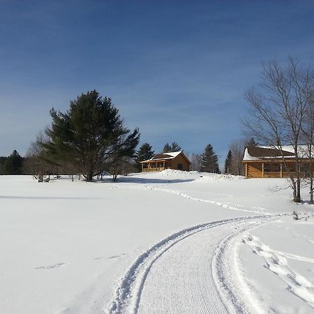 Muddy Moose Hotel Morrisville Екстериор снимка