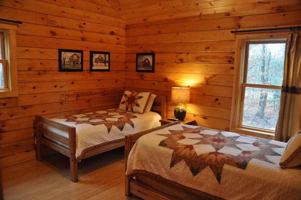 Muddy Moose Hotel Morrisville Екстериор снимка