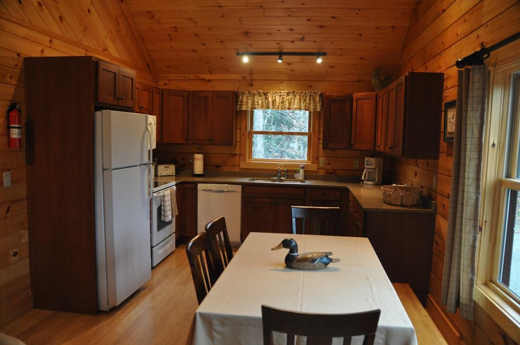 Muddy Moose Hotel Morrisville Екстериор снимка